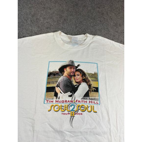 Gildan Other - VINTAGE Y2K Tim McGraw Faith Hill Shirt Men Soul 2 Soul Country Concert Tour 2XL